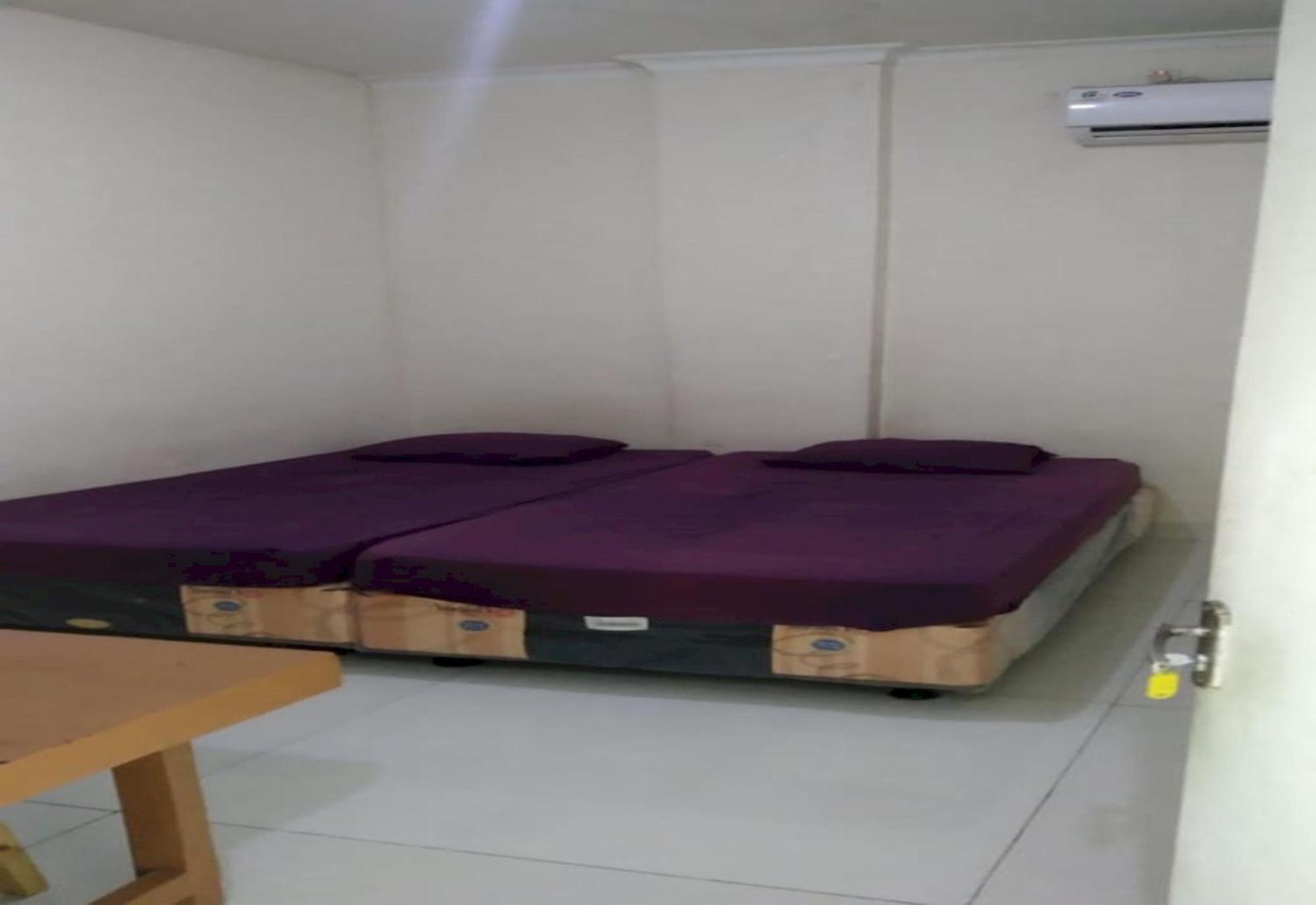 贝克西 Spot On 94166 Kost Bunda Syariah酒店 外观 照片
