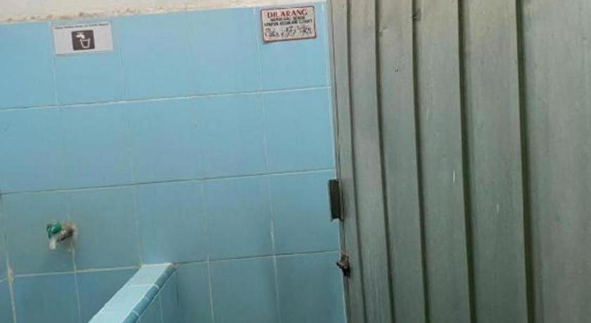 贝克西 Spot On 94166 Kost Bunda Syariah酒店 外观 照片